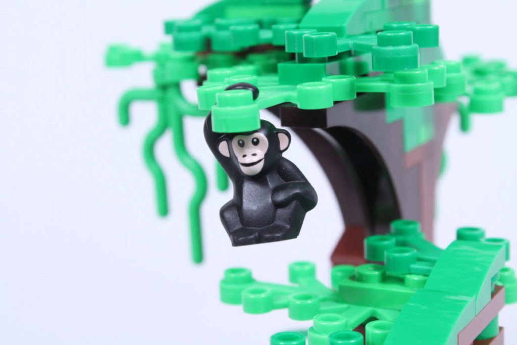 LEGO 40530 Jane Goodall Tribute GWP set review chimps 13 1024x683