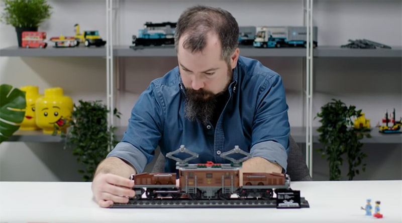 LEGO Model Designer talks 10277 Crocodile Locomotive