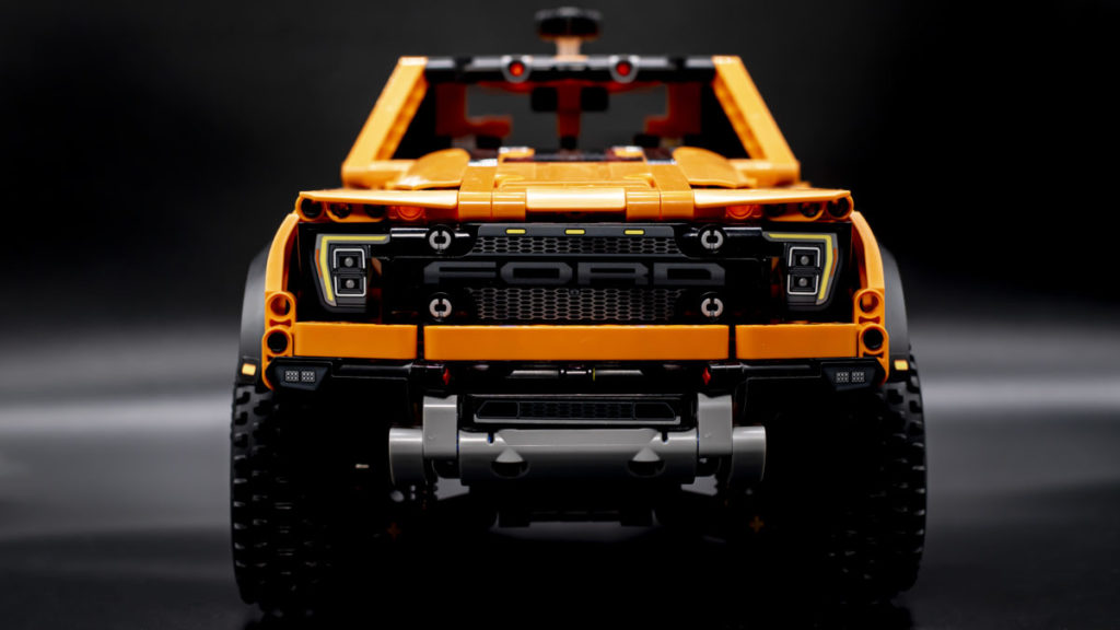 LEGO Technic 42126 Ford F 150 Raptor 3 1024x576