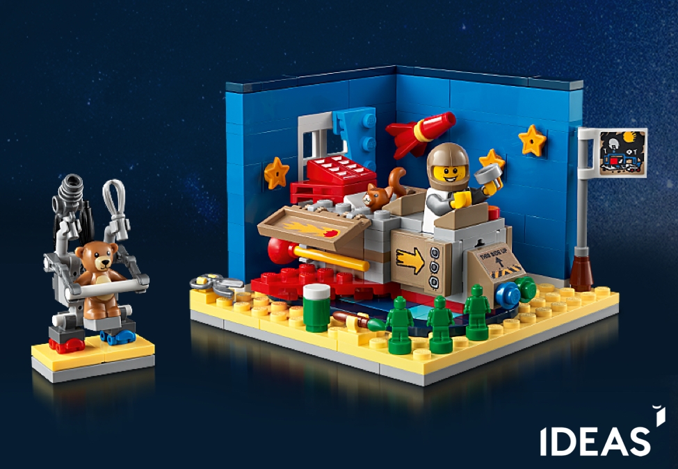 LEGO Ideas 40533 Cosmic Cardboard Adventures 1