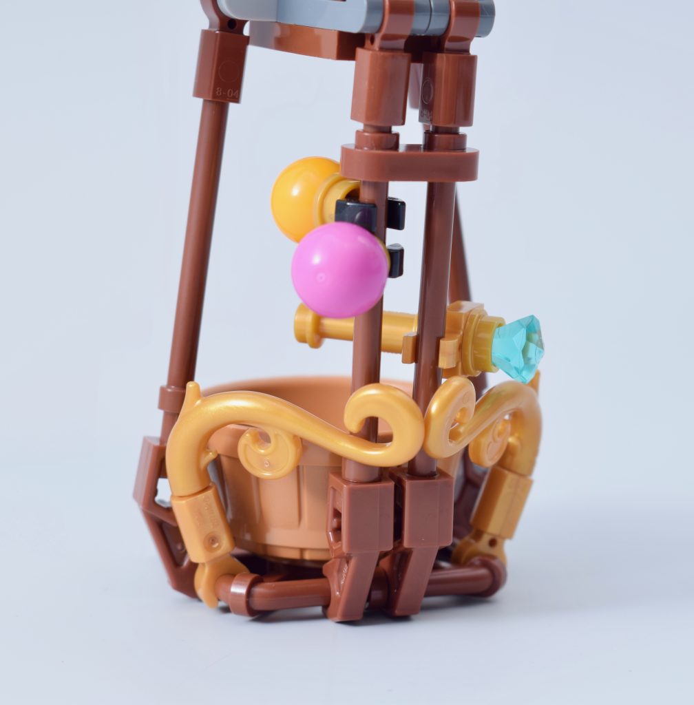 LEGO DREAMZzz 71472 Izzies Narwhal Hot Air Balloon review 18 1008x1024