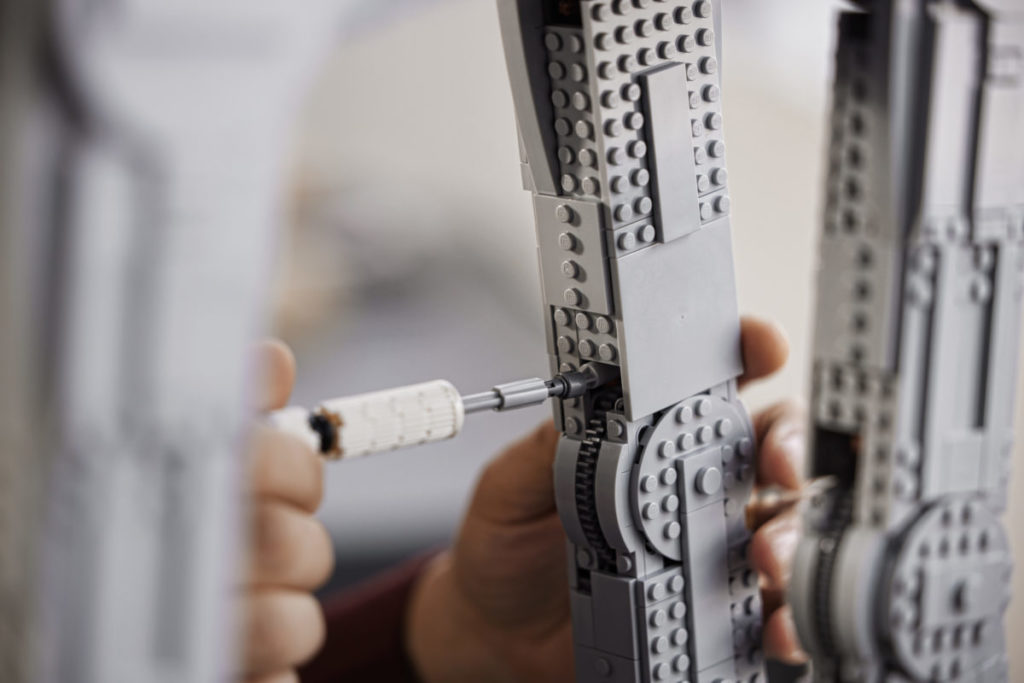 LEGO Star Wars 75313 AT AT 26 1024x683