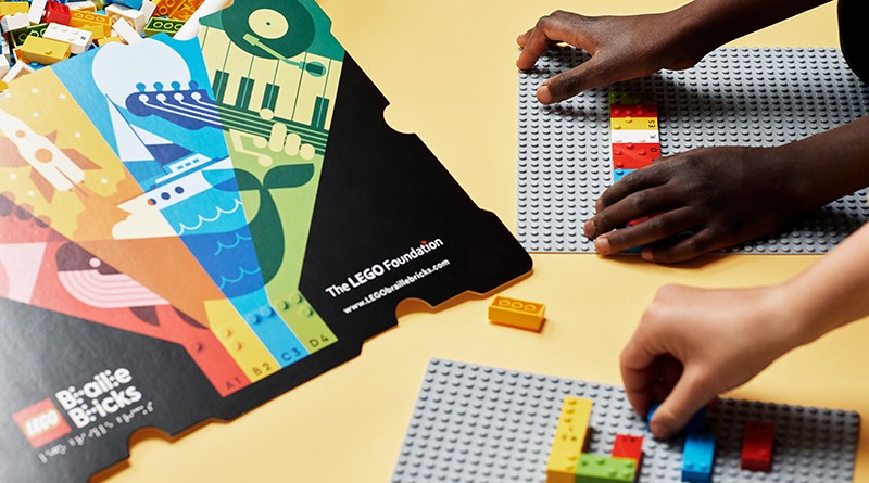 Visually impaired Brit reacts to LEGO Braille Bricks