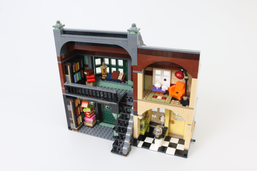 LEGO Harry Potter 75978 Diagon Alley review 20