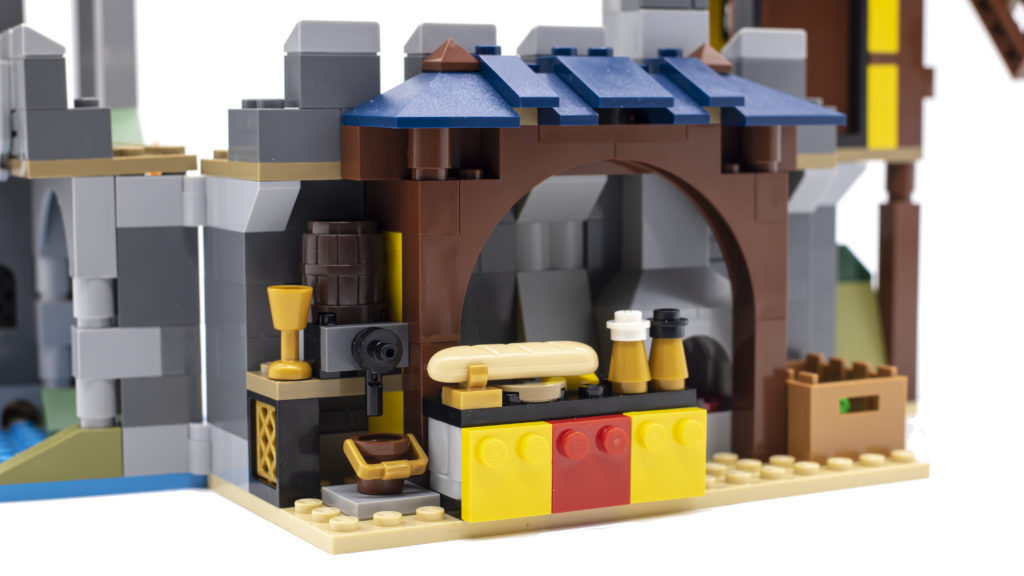 LEGO Creator 3 in 1 Medieval Castle 31120 22