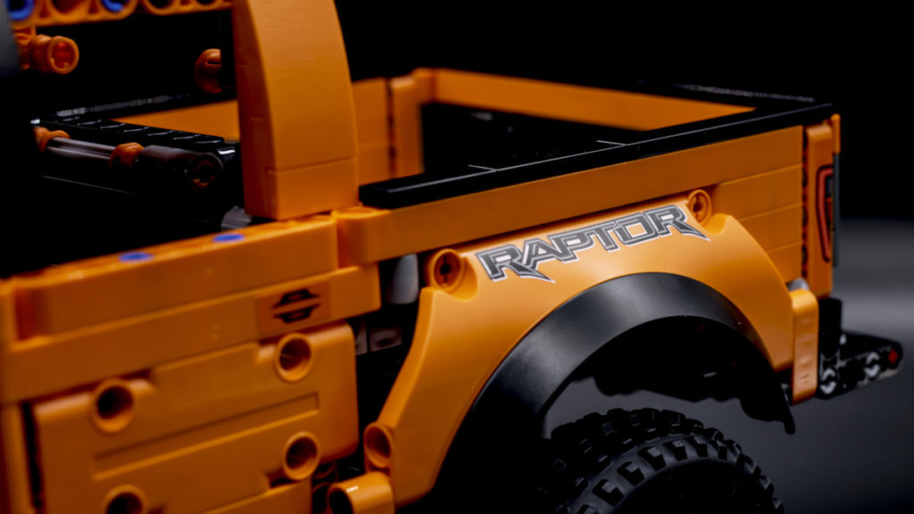 LEGO Technic 42126 Ford F 150 Raptor 8 1024x576
