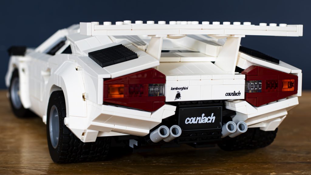 LEGO Icons 10337 Lamborghini Countach 5000 Quattrovalvole 7 1 1024x576