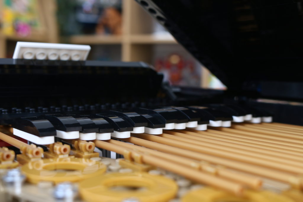 LEGO Ideas 21323 Grand Piano review 55