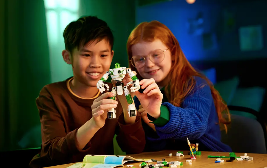 LEGO DREAMZzz 71454 Mateo and Z Blob the Robot