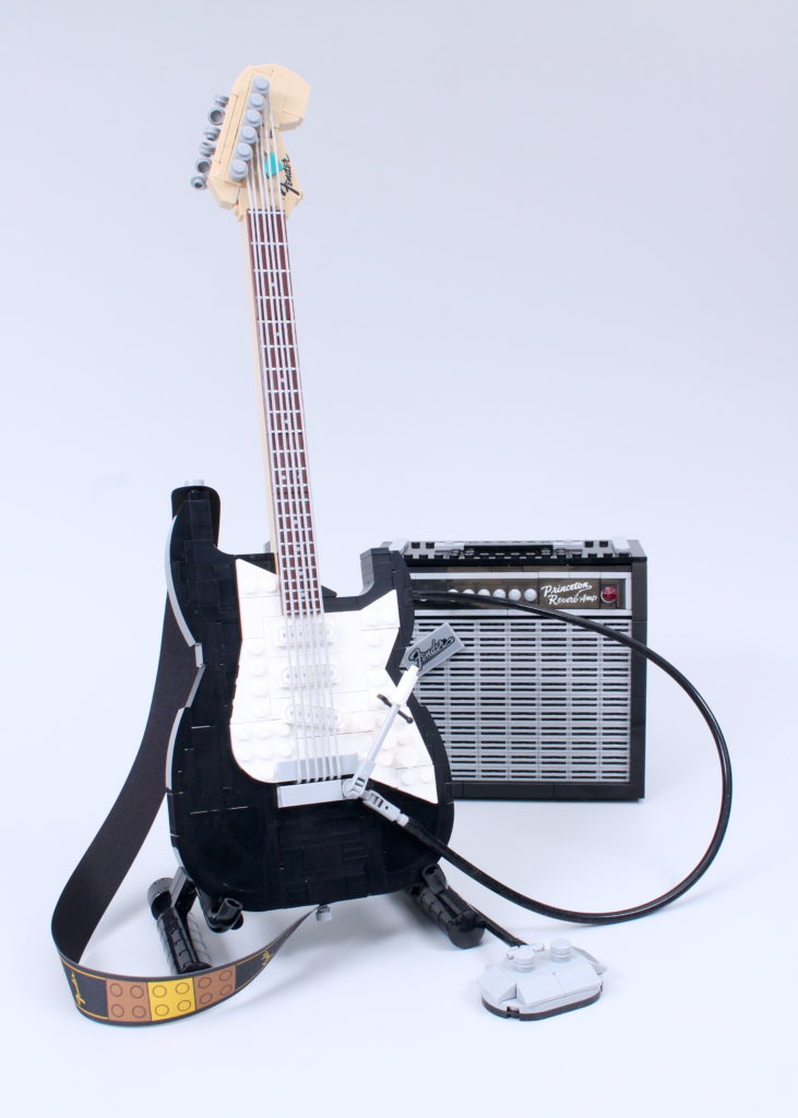 LEGO Ideas 21329 Fender Stratocaster review 2