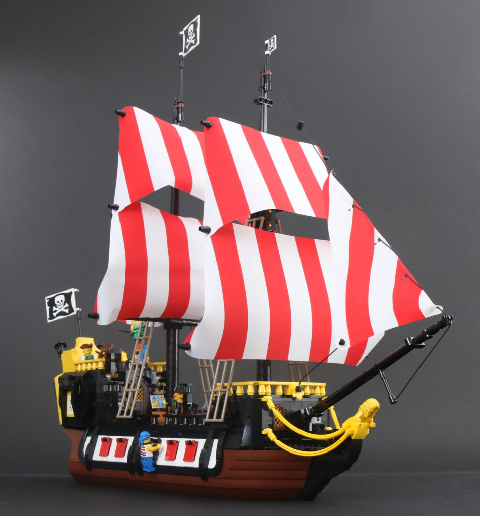 LEGO Ideas 21322 Pirates of Barracuda Bay review 70