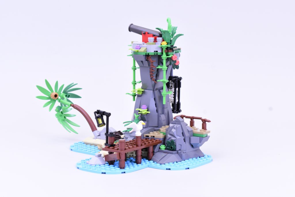 LEGO BrickLink Designer Program 910038 Ominous Isle review 26 1024x683