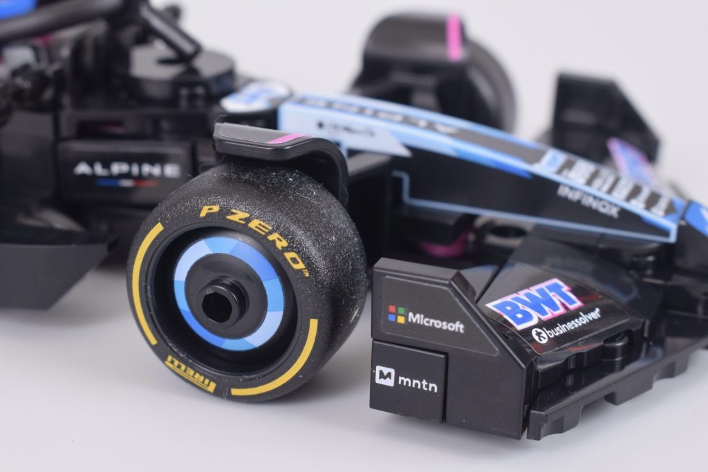LEGO Speed Champions 77248 BWT Alpine F1 Team A524 review 8 1024x683