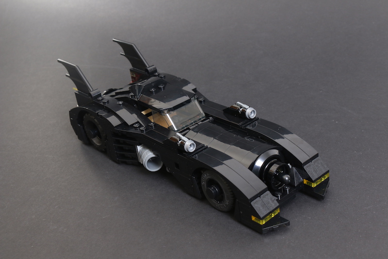40433 1989 Batmobile Limited Edition review 10
