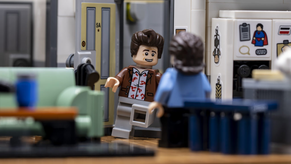 LEGO Ideas 21338 Seinfeld 29
