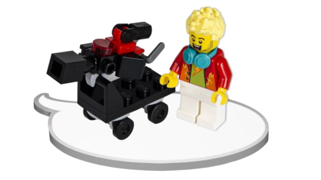Dynamo Doug minifigure 1024x576