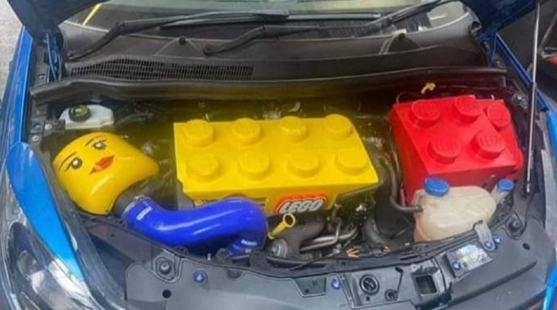 This LEGO engine bay looks like a snap to fix