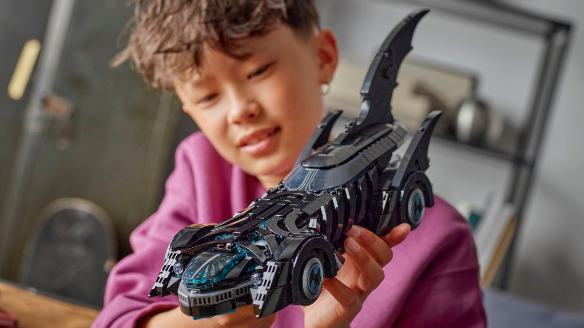 Illegal techniques were crucial for LEGO Batman Forever Batmobile