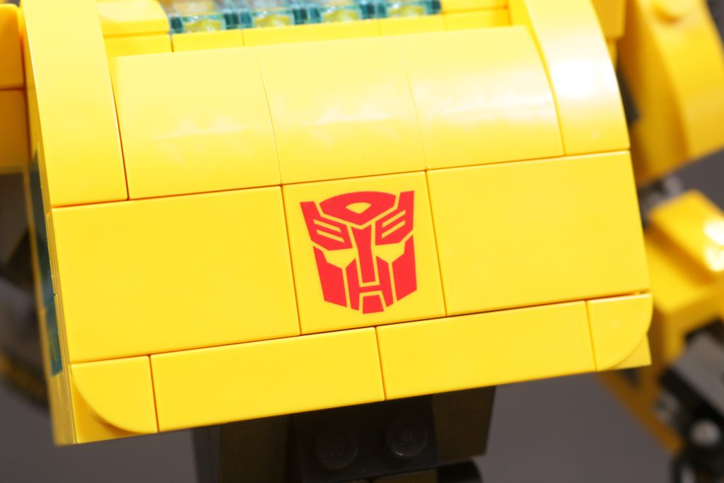 LEGO Icons Transformers 10338 Bumblebee review 15 1024x683
