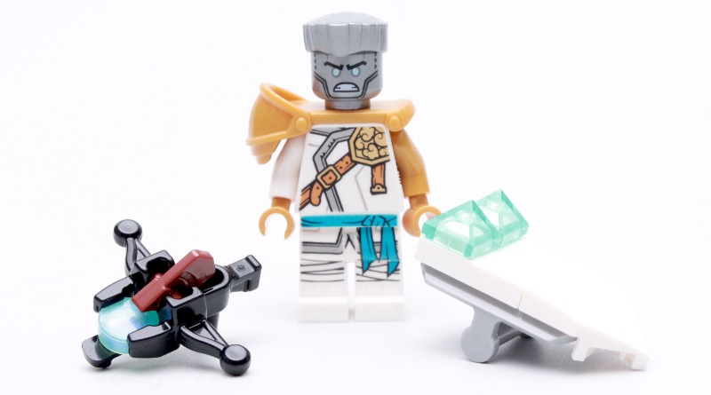 Closer look at the LEGO NINJAGO magazine's free exclusive Zane minifigure