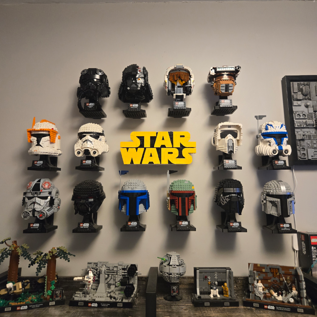 REDDIT LEGO Star Wars Logo display 3 1024x1024