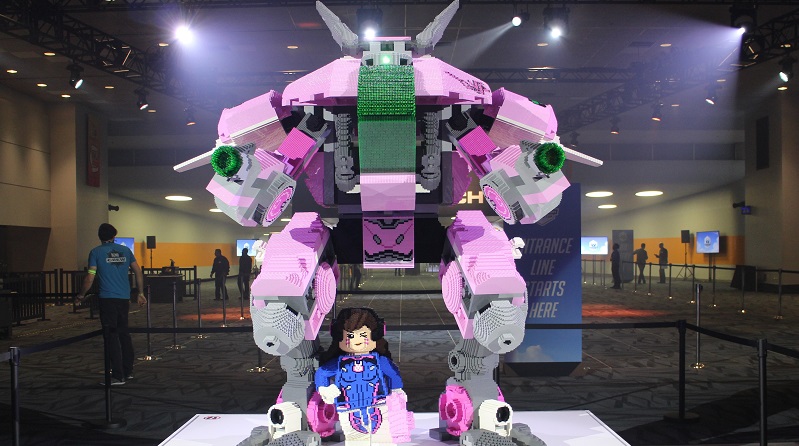 What will the two LEGO Overwatch sets coming this summer be?
