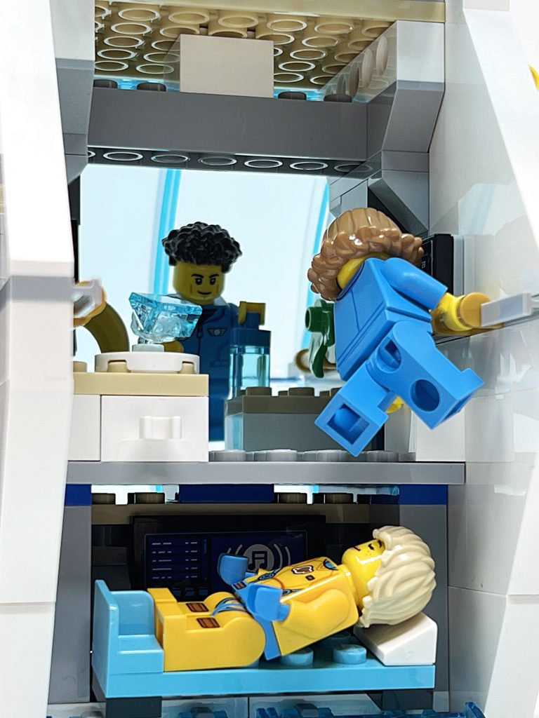 LEGO CITY 60349 Lunar Space Station review 8 768x1024