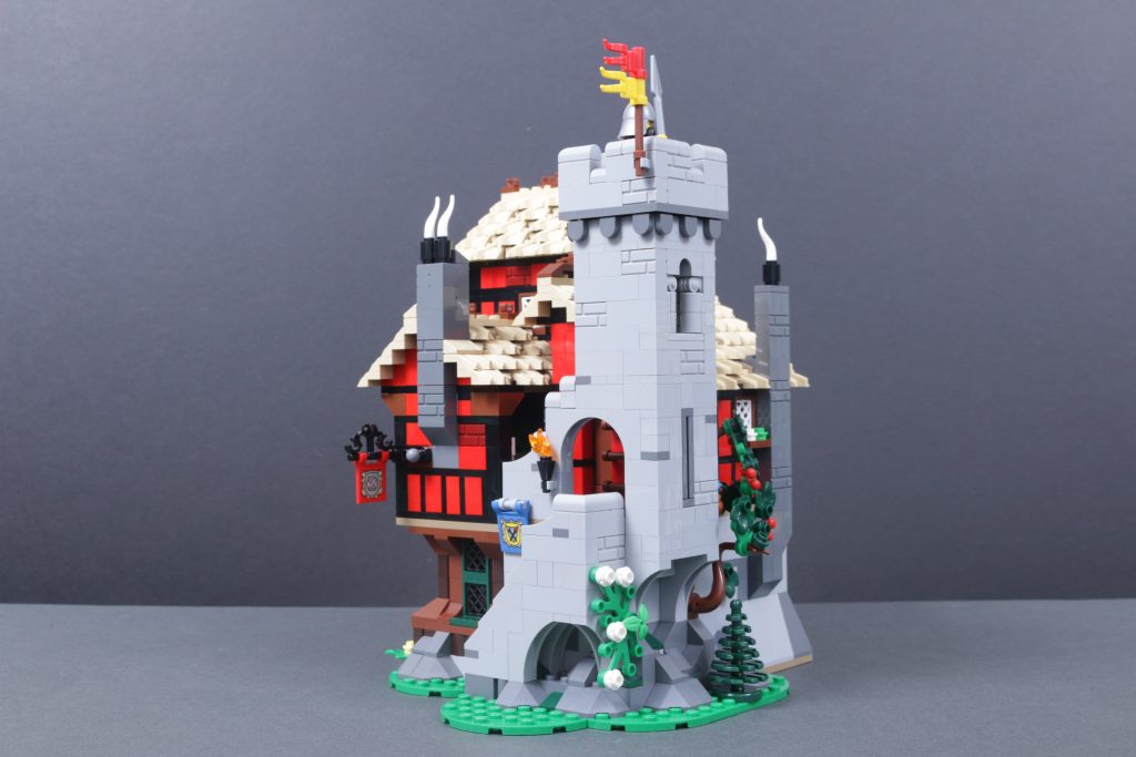 LEGO Icons 10332 Medieval Town Square recolour 28 1024x683