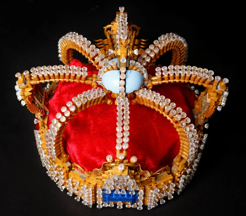 LEGO Ideas crown 2
