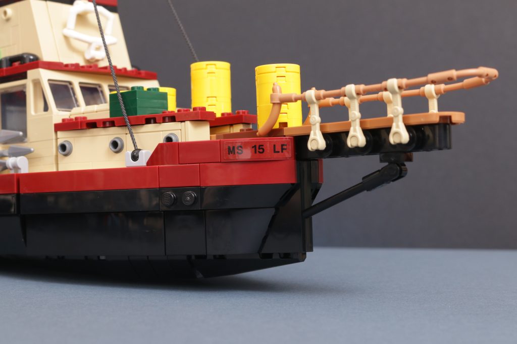 LEGO Ideas 21350 Jaws review retrospective 8 1024x683