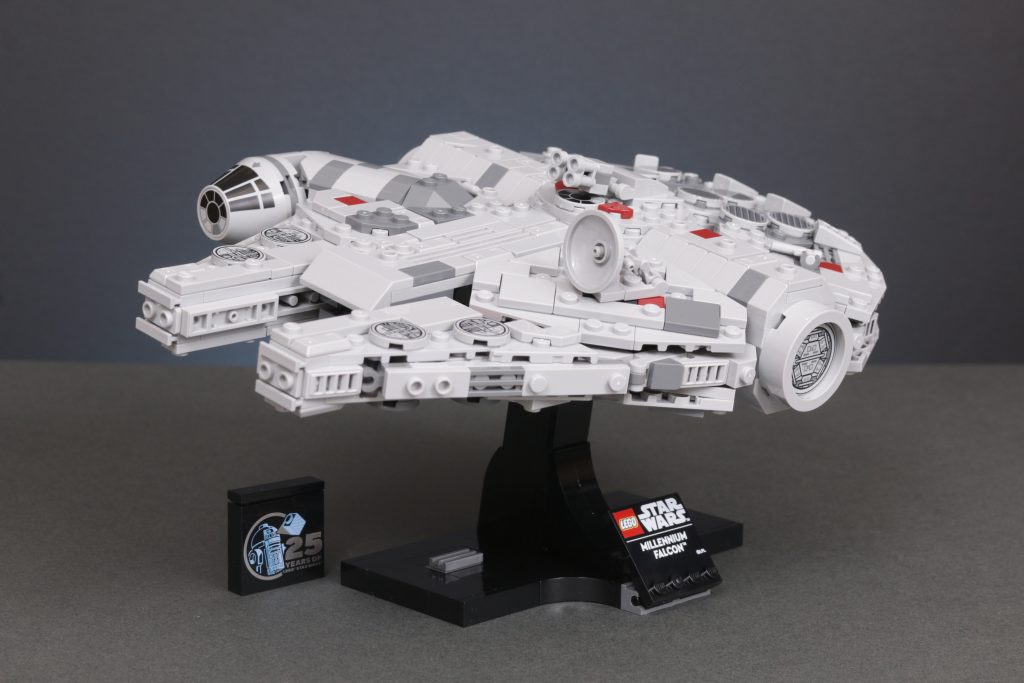 LEGO Star Wars 75375 Millennium Falcon review 15 1024x683