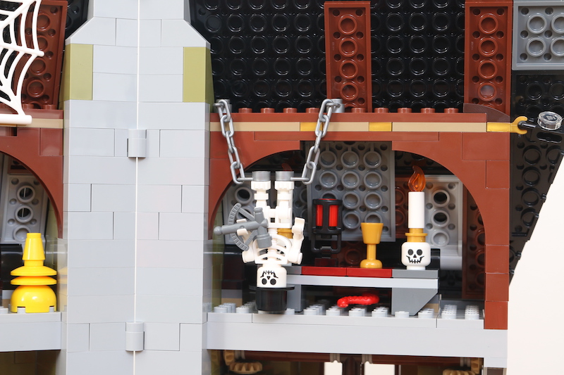 LEGO Fairground Collection 10273 Haunted House review 13 1