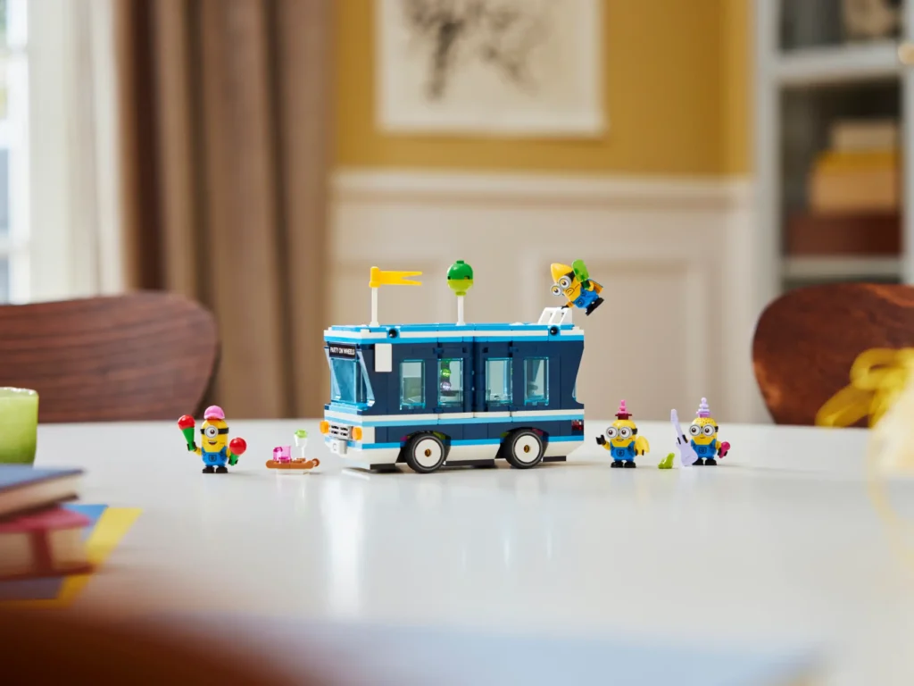 LEGO Despicable Me 4 75581 Minions Music Party Bus 10 1024x768