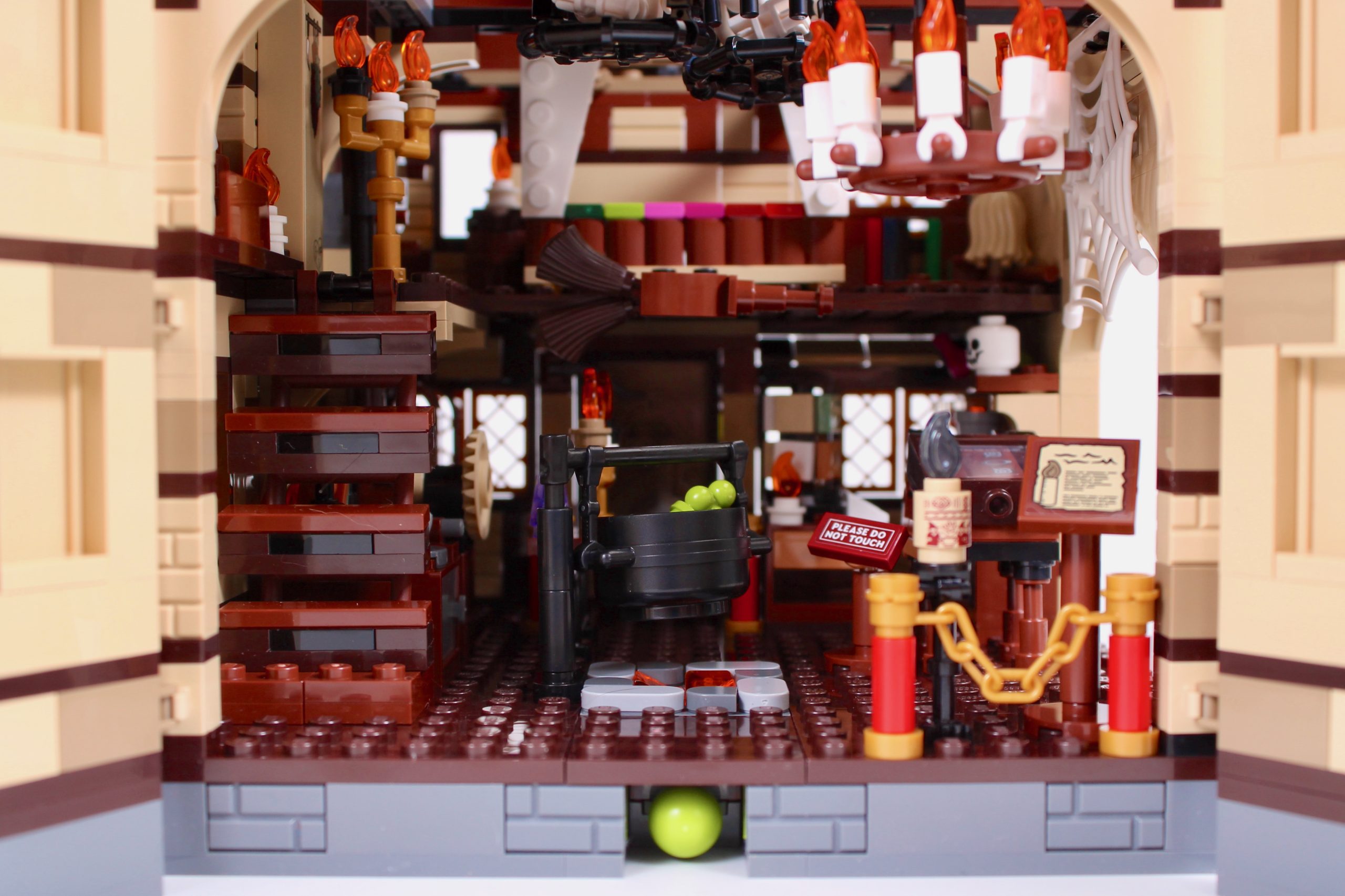LEGO Ideas 21341 Disney Hocus Pocus The Sanderson Sisters Cottage review 38 scaled