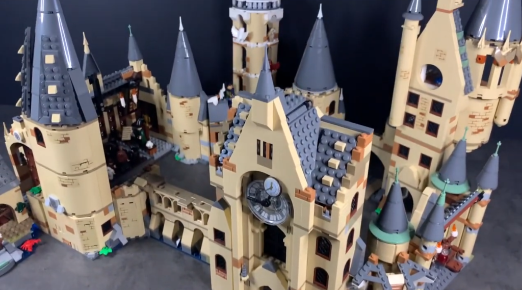 LEGO Harry Potter swiftbrick 2024 hogwarts display above 1024x569