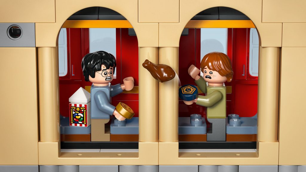 LEGO Harry Potter 76450 Book Nook Hogwarts Express 17 1024x576