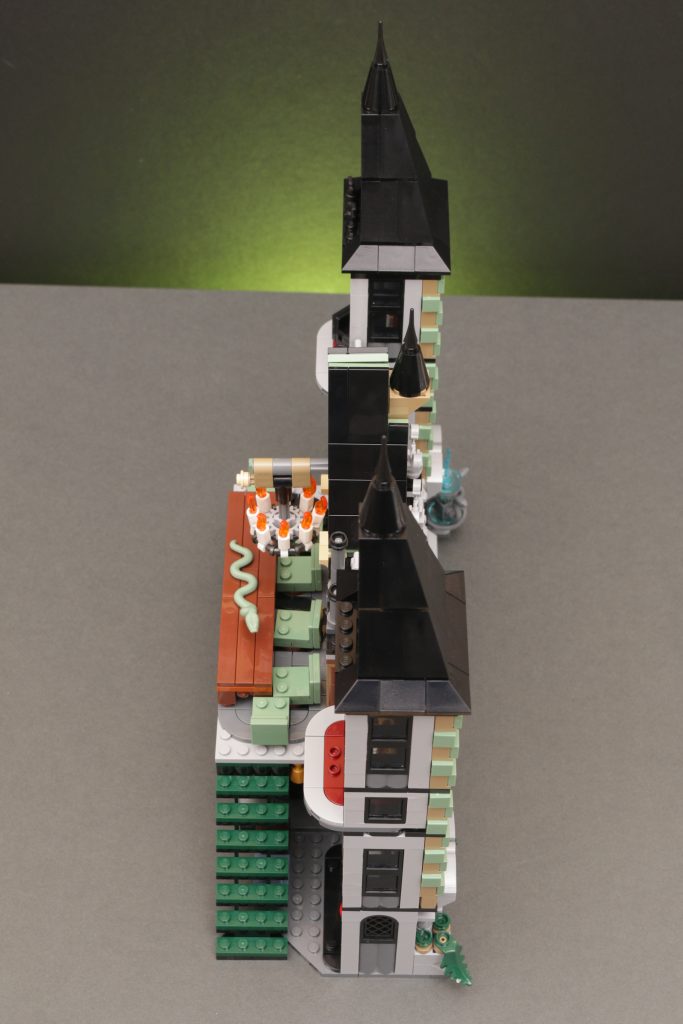 LEGO Harry Potter 76453 Malfoy Manor review 20 683x1024