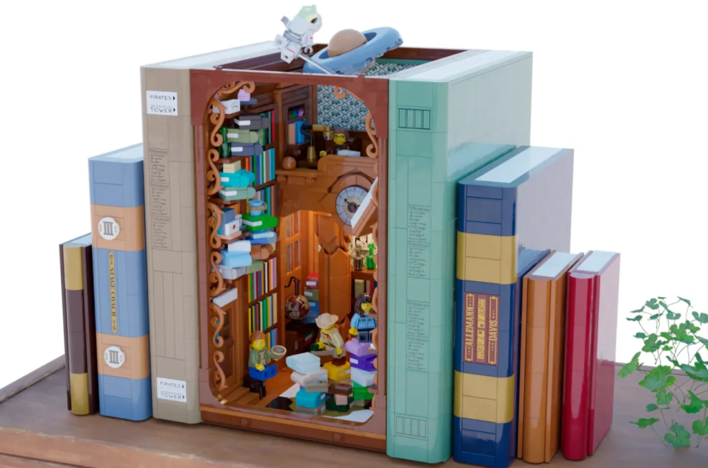 LEGO Ideas book nook laboratory 1 1024x678