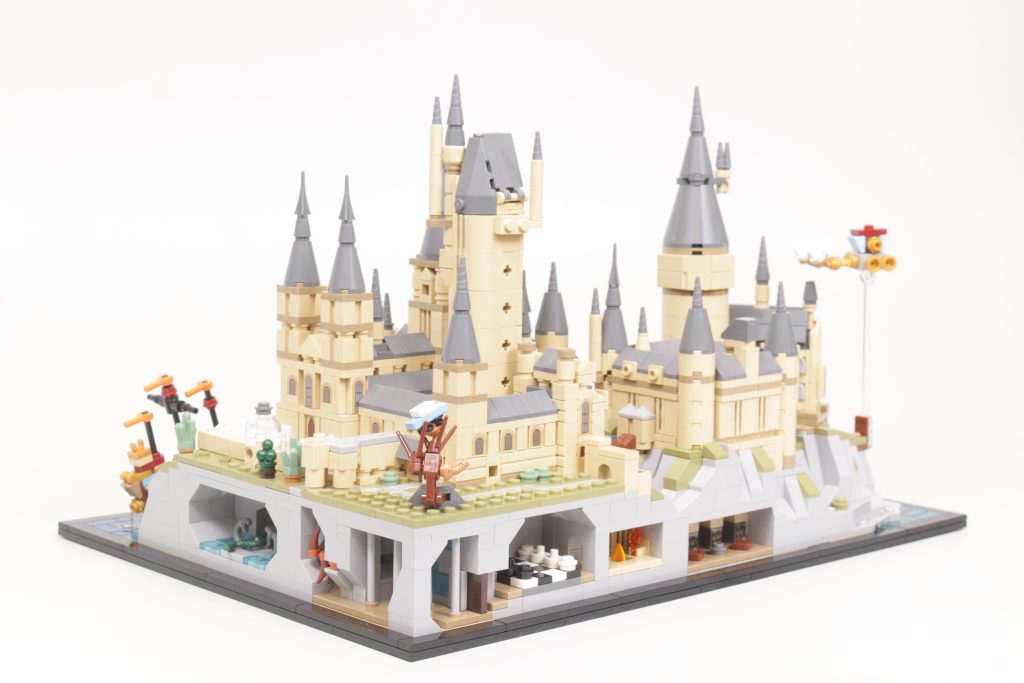 LEGO Harry Potter 76419 Hogwarts Castle and Grounds review 13i 1024x683