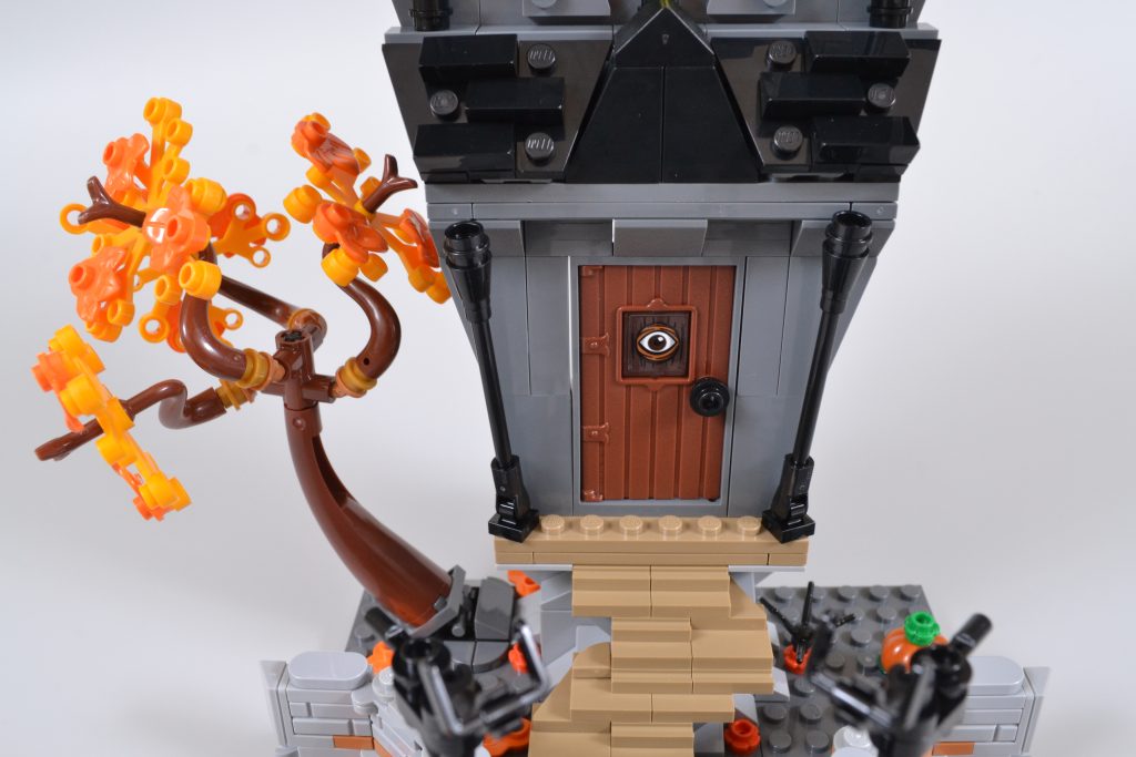 LEGO Ideas 21351 The Nightmare Before Christmas 2 1024x683