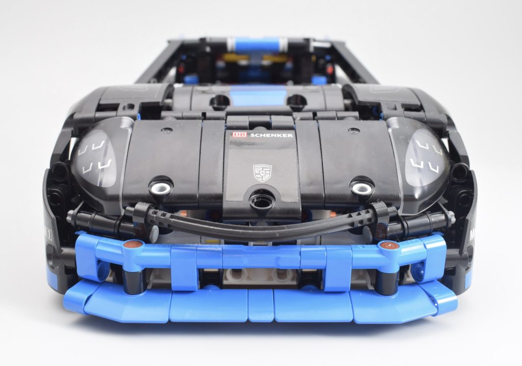 LEGO Technic 42176 Porsche GT4 e Performance Race Car review 4 1024x718