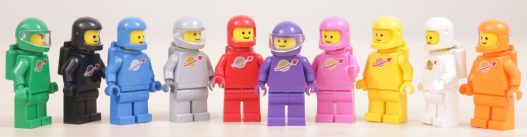 LEGO 71032 Purple Classic Space Minifigure Collectible Minifigures Series 22 4 1024x267