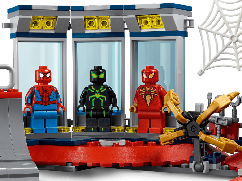 76175 Attack on the Spider Lair 4