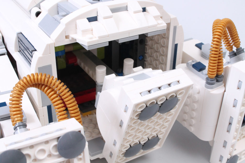 LEGO Star Wars 75308 R2 D2 review 32
