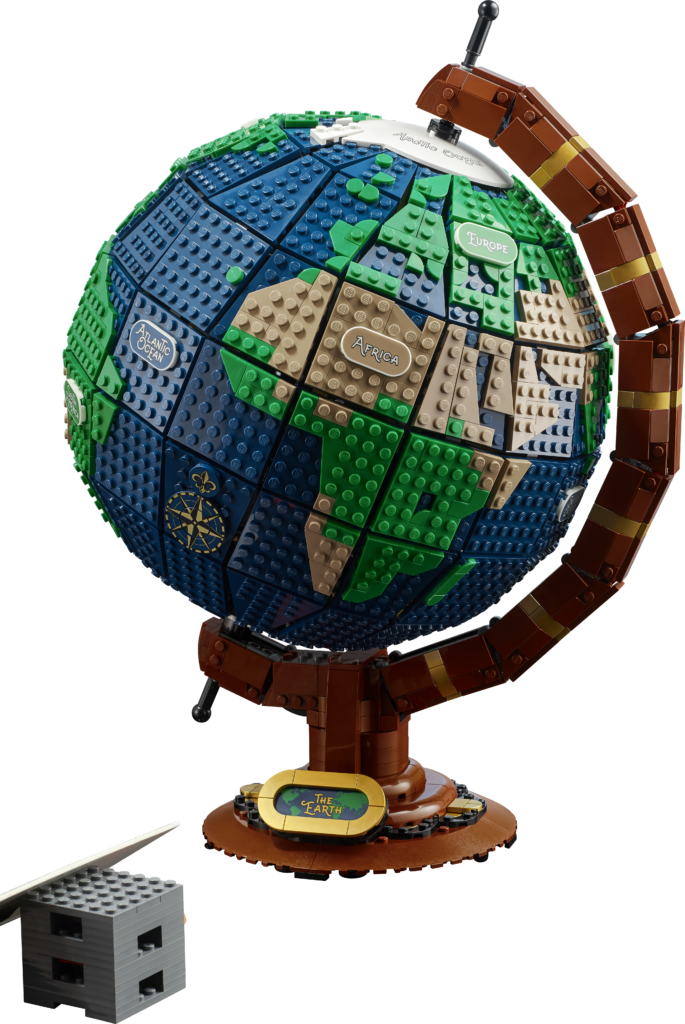 LEGO Ideas 21332 The Globe 8