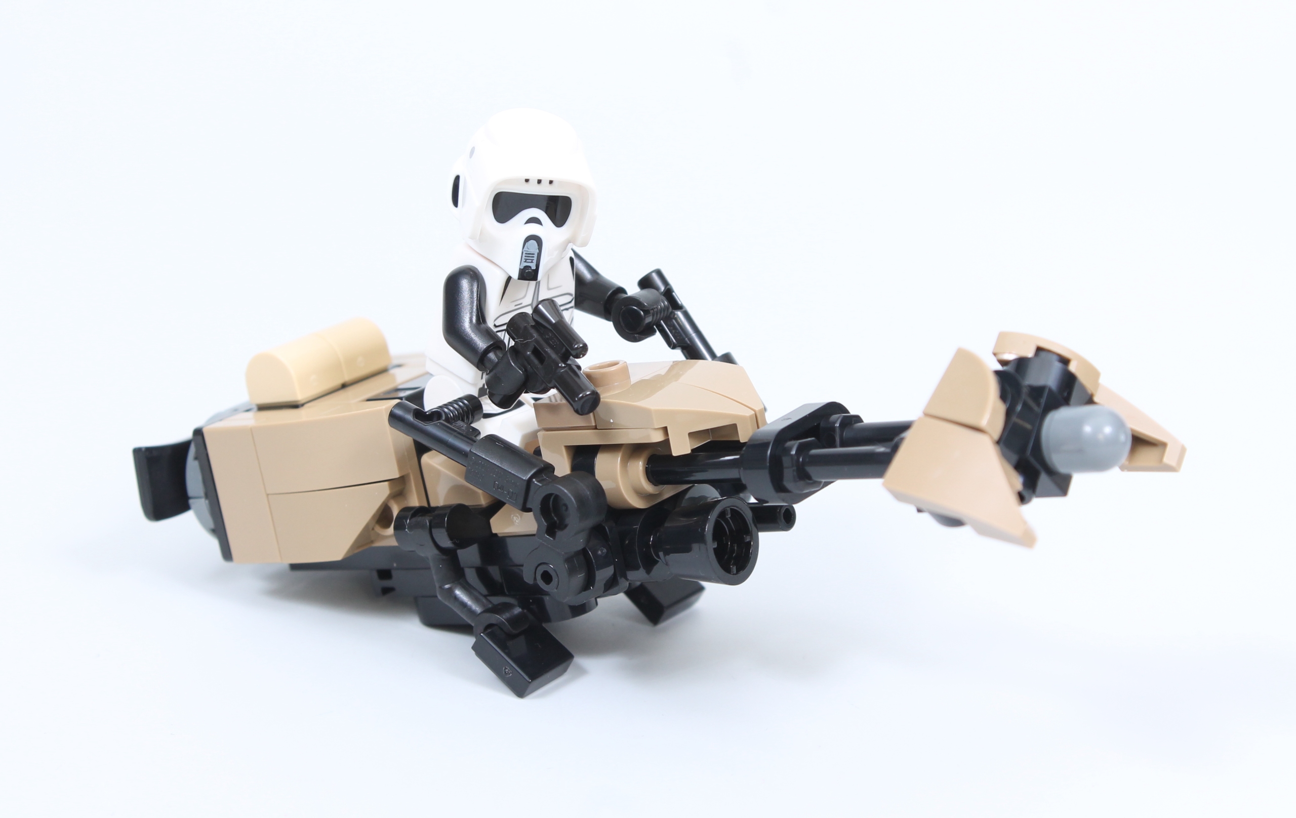 LEGO Star Wars 75353 Endor Speeder Chase Diorama review 23 scaled