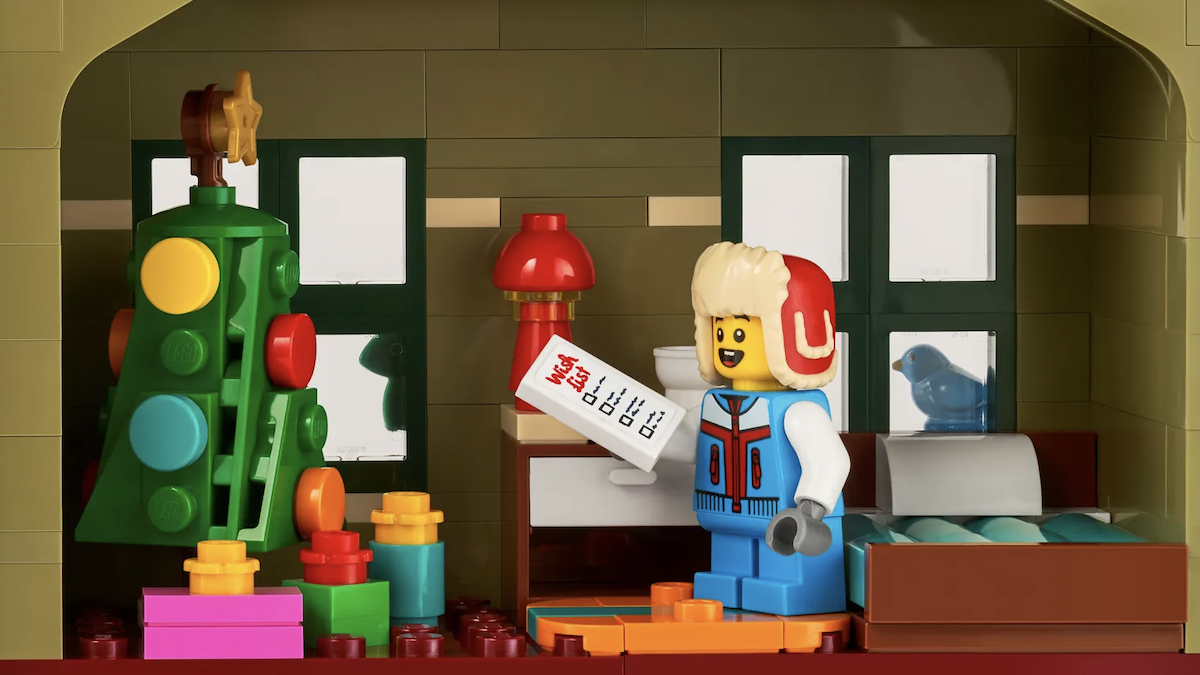 Five LEGO Christmas gifts to improve your LEGO life