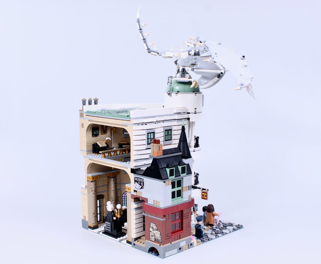 LEGO Harry Potter 76417 Gringotts Wizarding Bank Collectors Edition review 11 1024x842