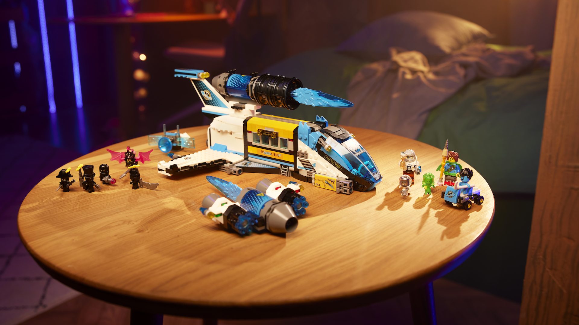 LEGO DREAMZzz 71460 Mr. Ozs Spacebus 8 edited