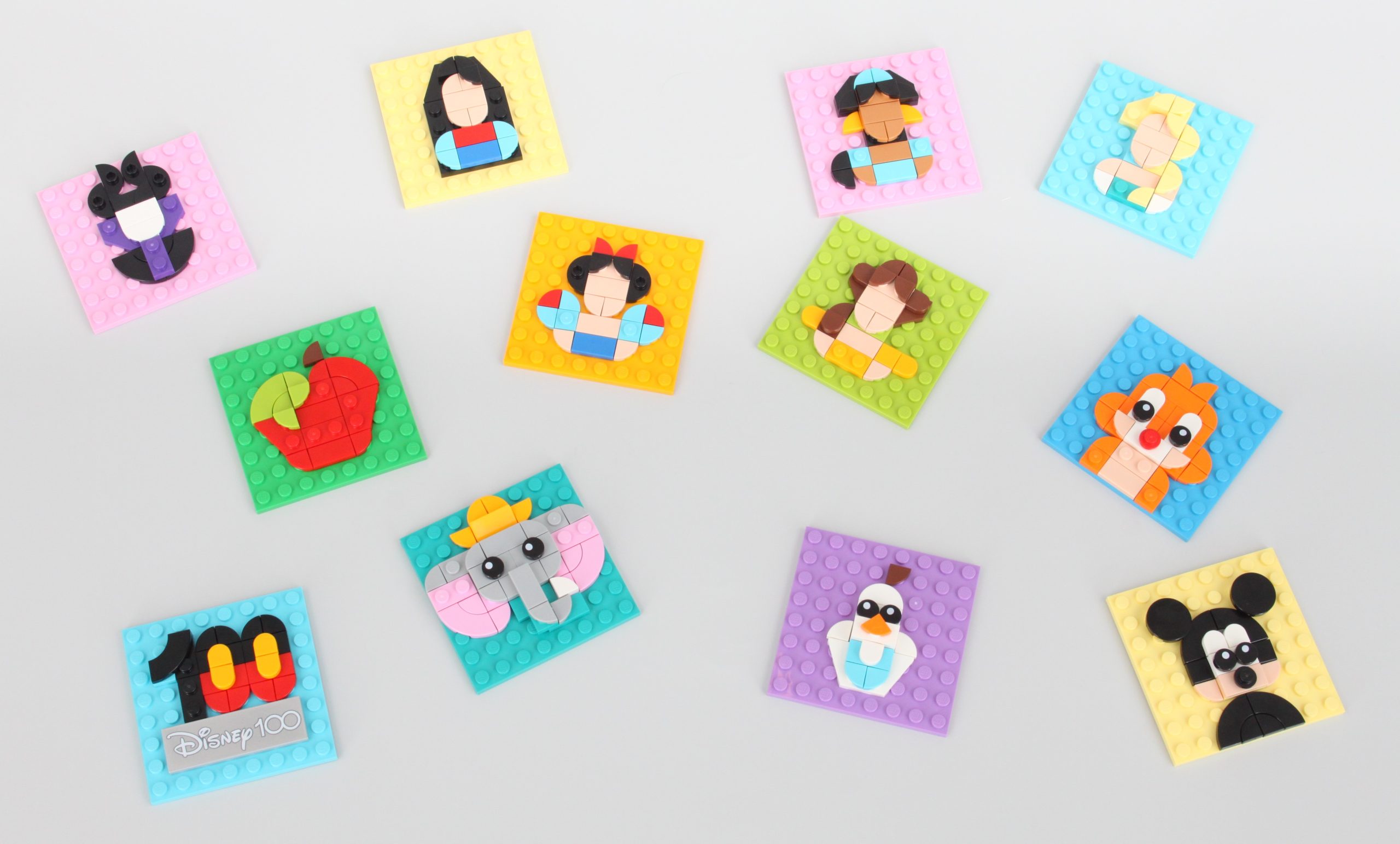 LEGO Disney 43221 100 Years of Disney Animation Icons review 15 scaled